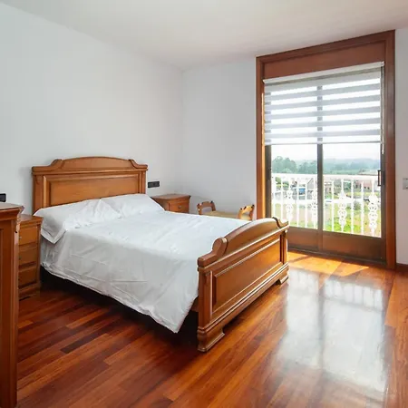 Ag Casa Chorente Con Piscina, Rias Baixas Galicia Сasa de vacaciones Taragona